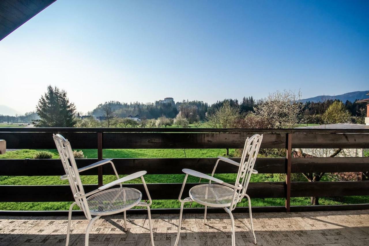 Deerwood Villa-Modern Cozy Apartment With Castle View Bled Exterior photo
